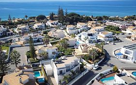Villa Limoeiro - Beautiful New Home Nestled In The Heart Of Gale